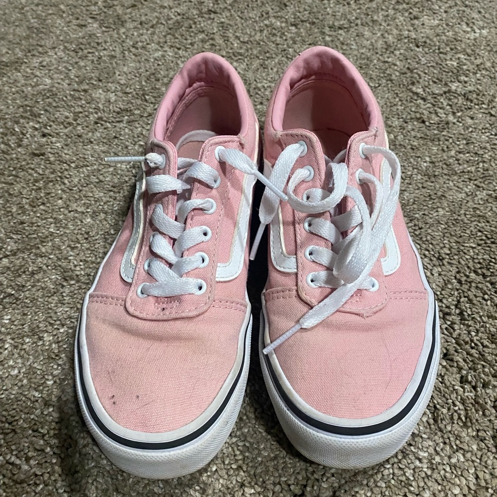 Blush bunk vans in kids size 2